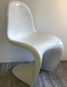 Mid Century Modern Hard Chair