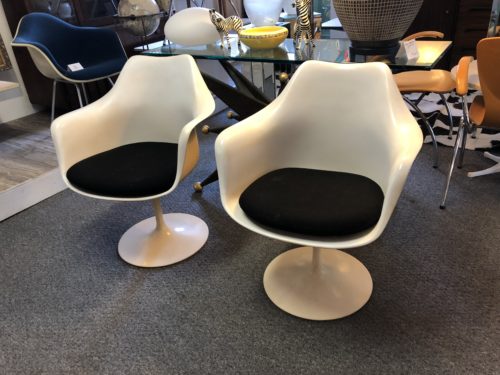 Eero Saarinen Tulip Chair