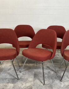 Knoll Saarinen Dining Chairs