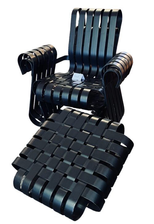 Knoll Gehry Frank “Power Play” Chair & Ottoman